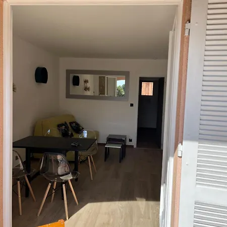 Apartman Cap De L Esterel Hyères